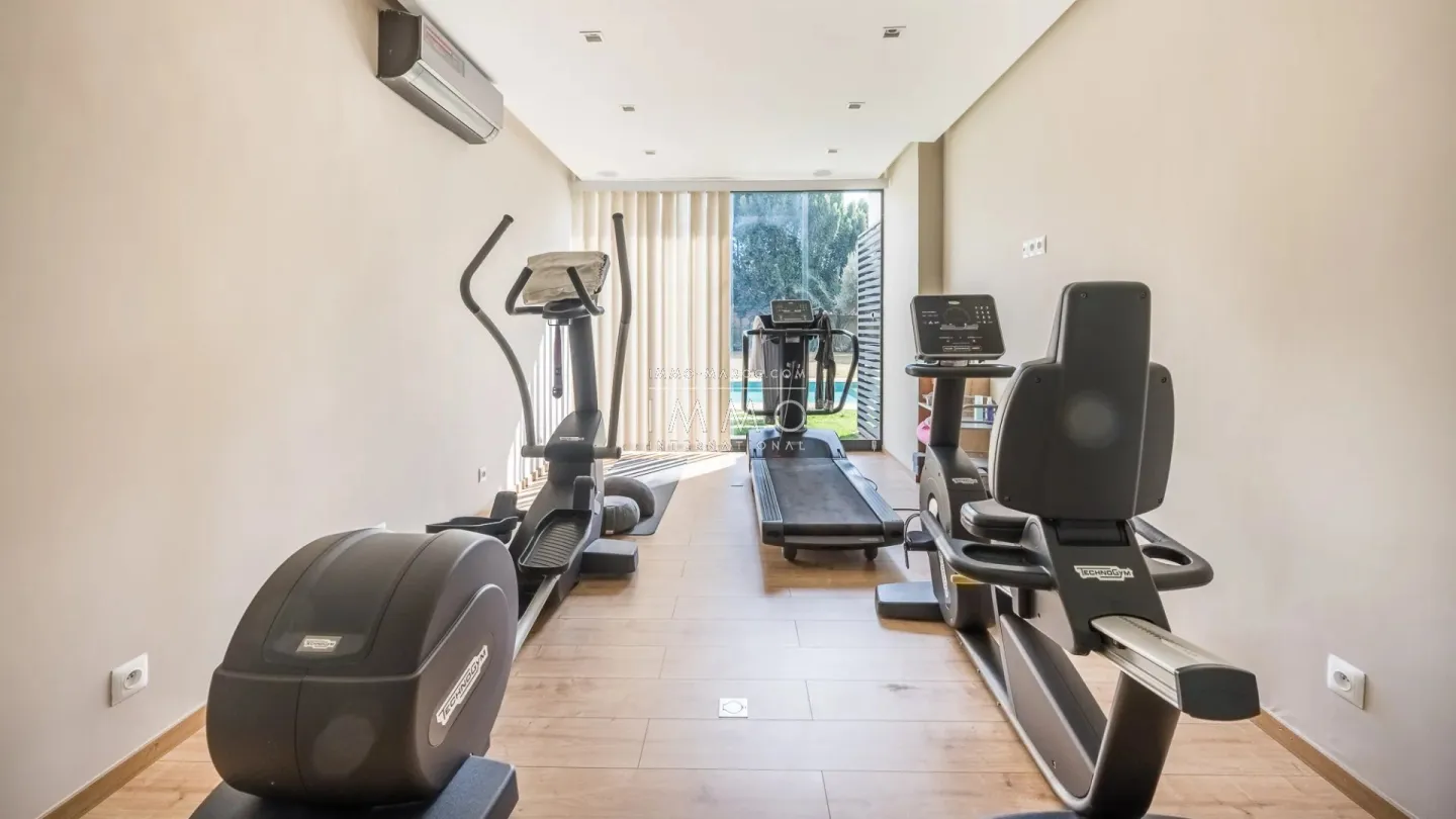 Villa de lujo de una sola planta en venta en el campo de golf el madden