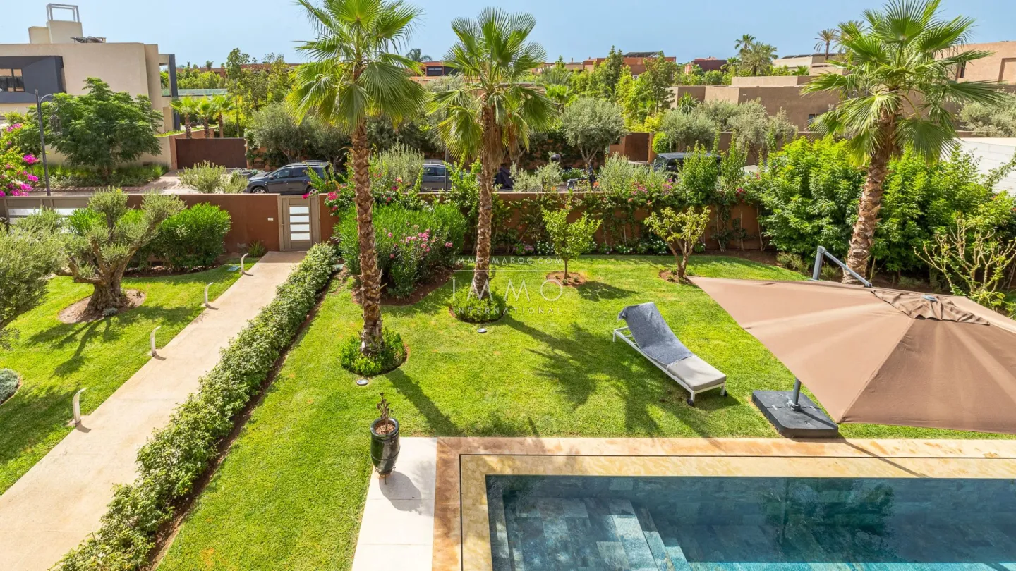 Villa de lujo en marrakech con piscina y jardín privado