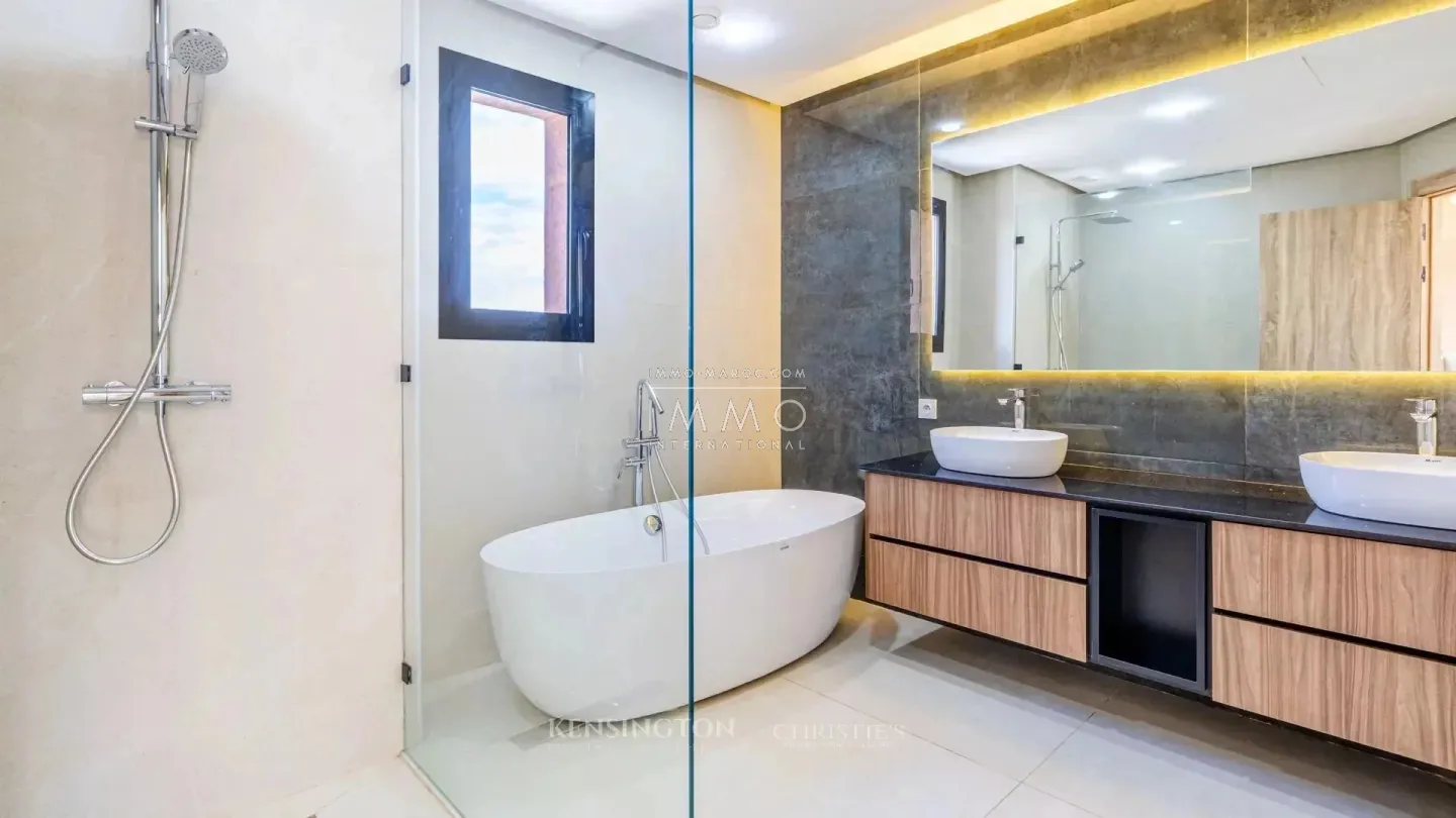 Villa de lujo en marrakech con piscina y jardín privado