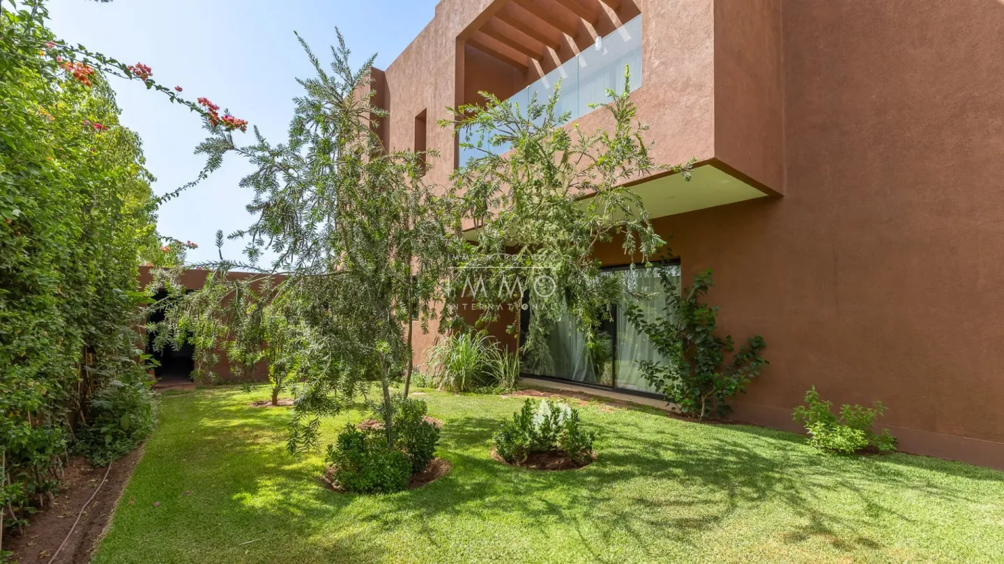 Villa de lujo en marrakech con piscina y jardín privado