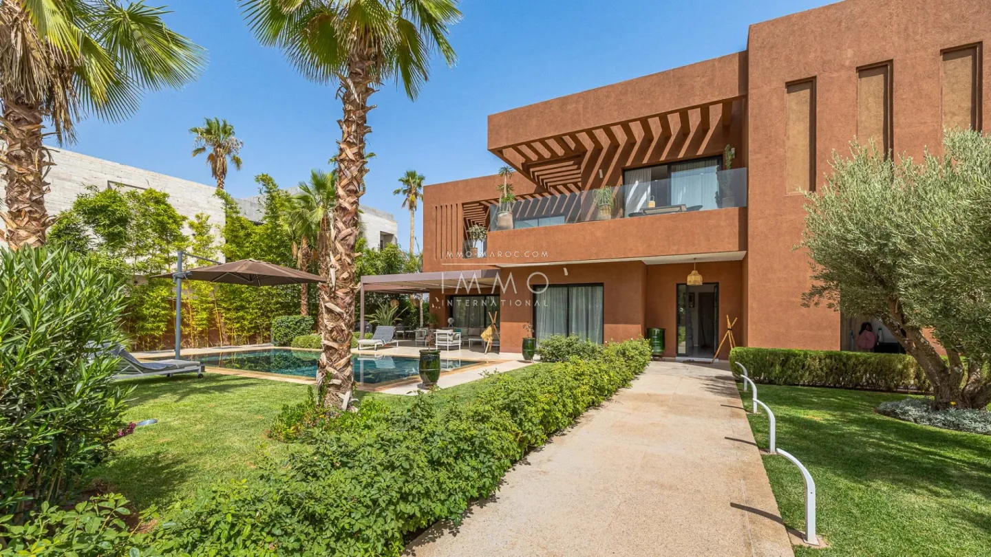 Villa de lujo en marrakech con piscina y jardín privado