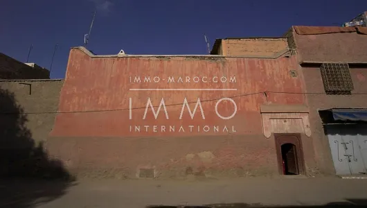 Riad en venta en Marrakech el acceso de coches dentro de los 10 minutos del lugar