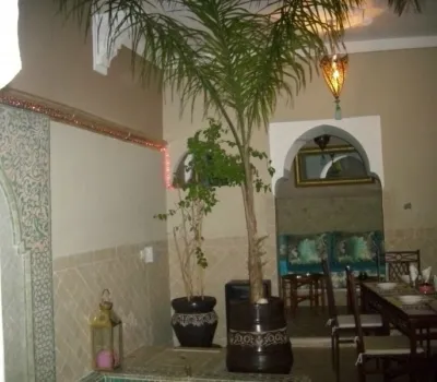 Riad en venta en Marrakech el acceso de coches dentro de los 10 minutos del lugar