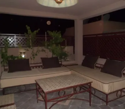 Venta de acceso Riad Marrakech de coches dentro de los 10 minutos del lugar
