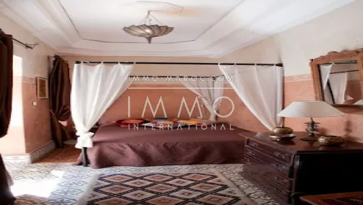 Riad en venta en Marrakech hostal situado a menos de 10 minutos del Riad Laarous