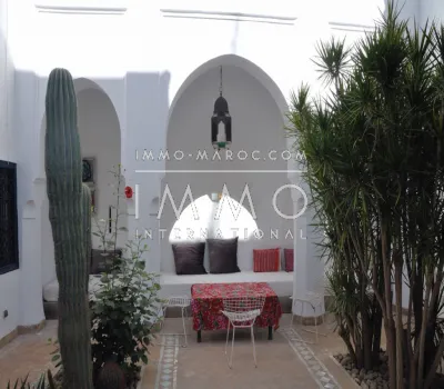 Riad en venta en Marrakech menos de 10 minutos del Riad Laarous
