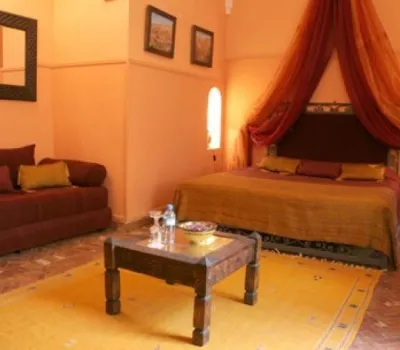 Riad en venta en Marrakech hostal situado a menos de 10 minutos en lugar de otros sectores Medina Zaouia