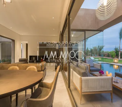 Casa en venta en Marrakech exterior Escuela Moderna Americana