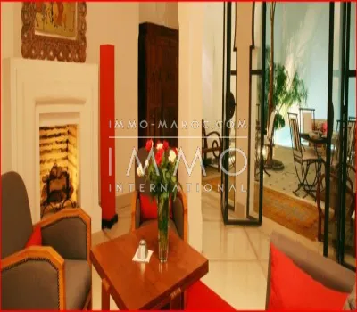 compra riad hostal de Marrakech a menos de 10 minutos en lugar de Kasbah
