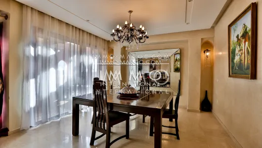 Apartamento de lujo en venta con gran terraza