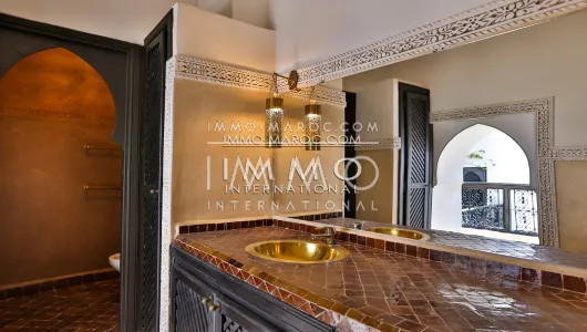 comprar Riad Hotel Marrakech menos de 10 minutos desde el lugar de Riad Laarous