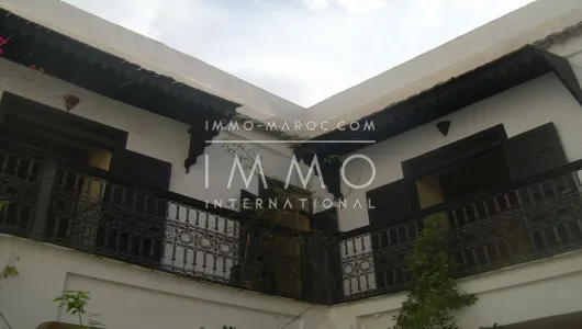 Riad en venta en Marrakech menos de 10 minutos desde el lugar de Riad Laarous