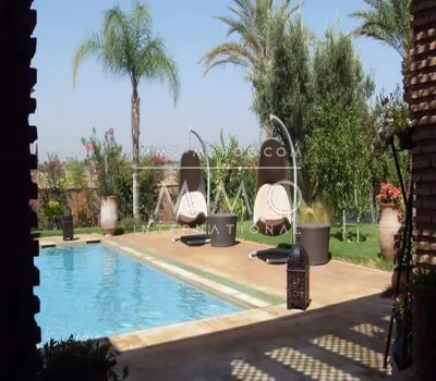 comprar casa marroquí limpiar Marrakech Route Fes