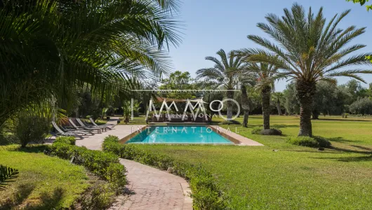 comprar casa propiedades refinadas marroquíes de lujo Marrakech Exterior Road Ourika