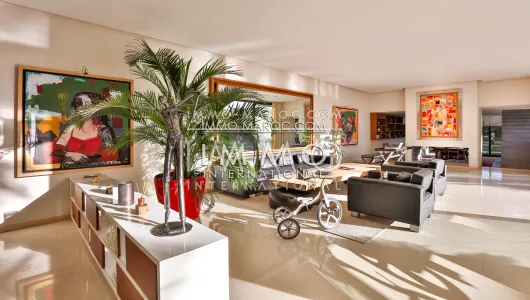 compra villa de lujo amelkis contemporanea