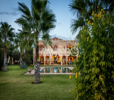Villa de lujo en venta en Marrakech Ruta Exterior de Marrakech Amizmiz