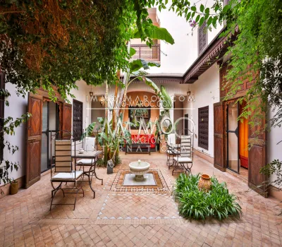 ryad Marroquí refinada casa de huéspedes Marrakech Jamaa El Fna Dar El Bacha Place