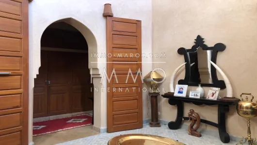 Location villa Contemporain Marrakech Extérieur Ecole américaine Route Ouarzazate