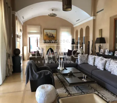 Location maison Contemporain Marrakech Extérieur Ecole américaine Route Ouarzazate