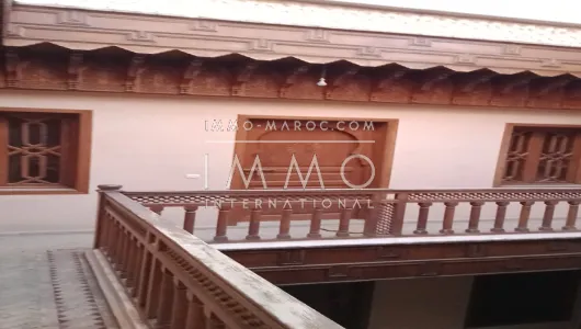 Venta de acceso Riad Marrakech de coches dentro de los 10 minutos del lugar