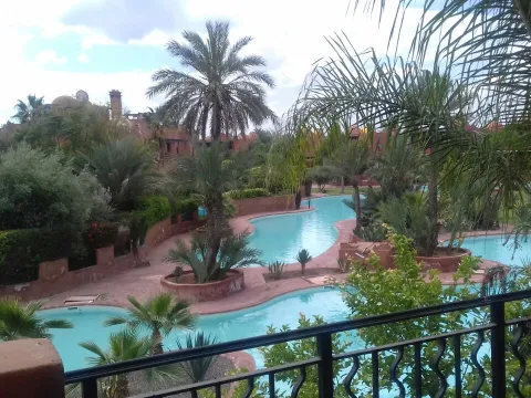 villa compra Contemporary Marrakech Palmeraie Circuit Palmeraie