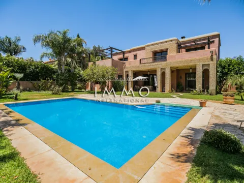 Villa en venta marroquí limpia Marrakech Golfs Amelkis